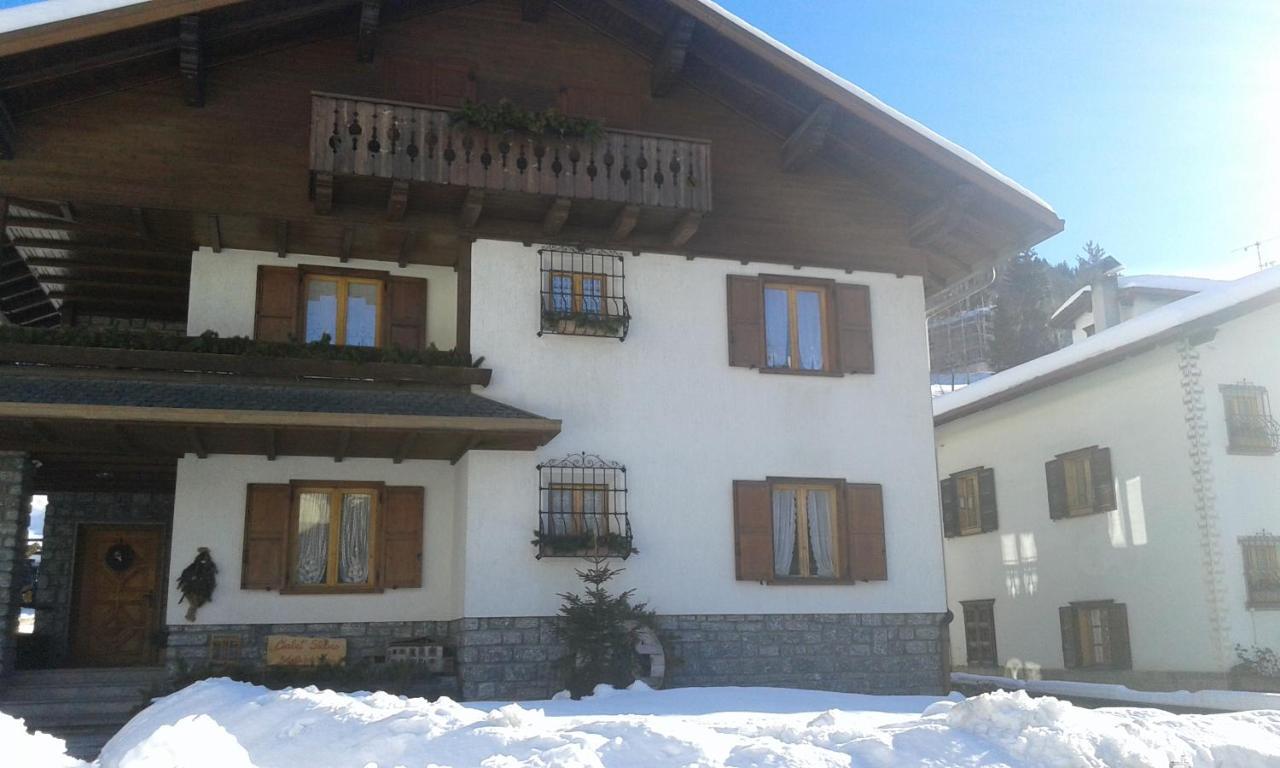 Chalet Stelvio ボルミオ 部屋 写真